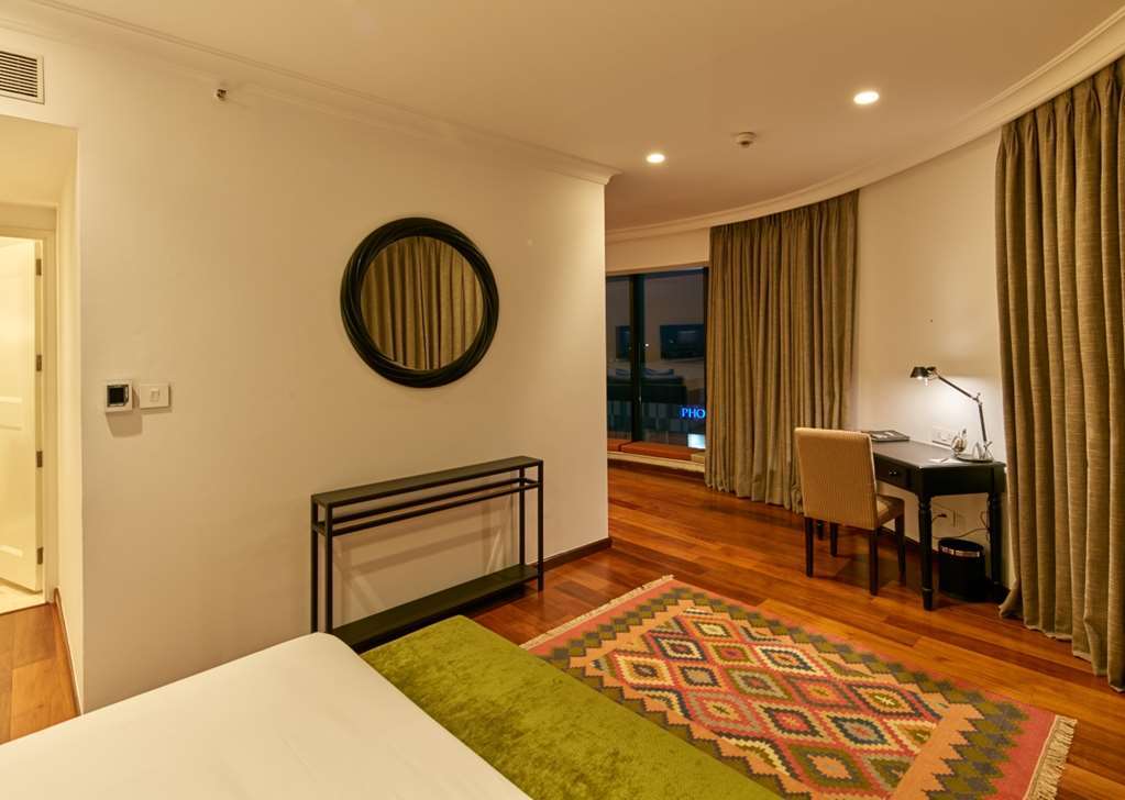 The Waverly Hotel & Residences Bangalore Ruang foto