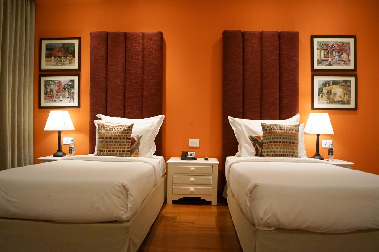The Waverly Hotel & Residences Bangalore Bagian luar foto